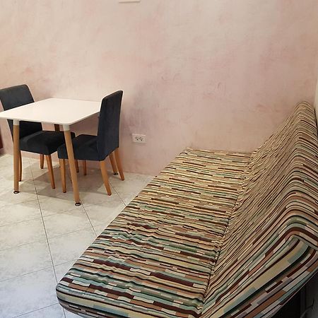 Apartmaji Tim Izola Eksteriør bilde