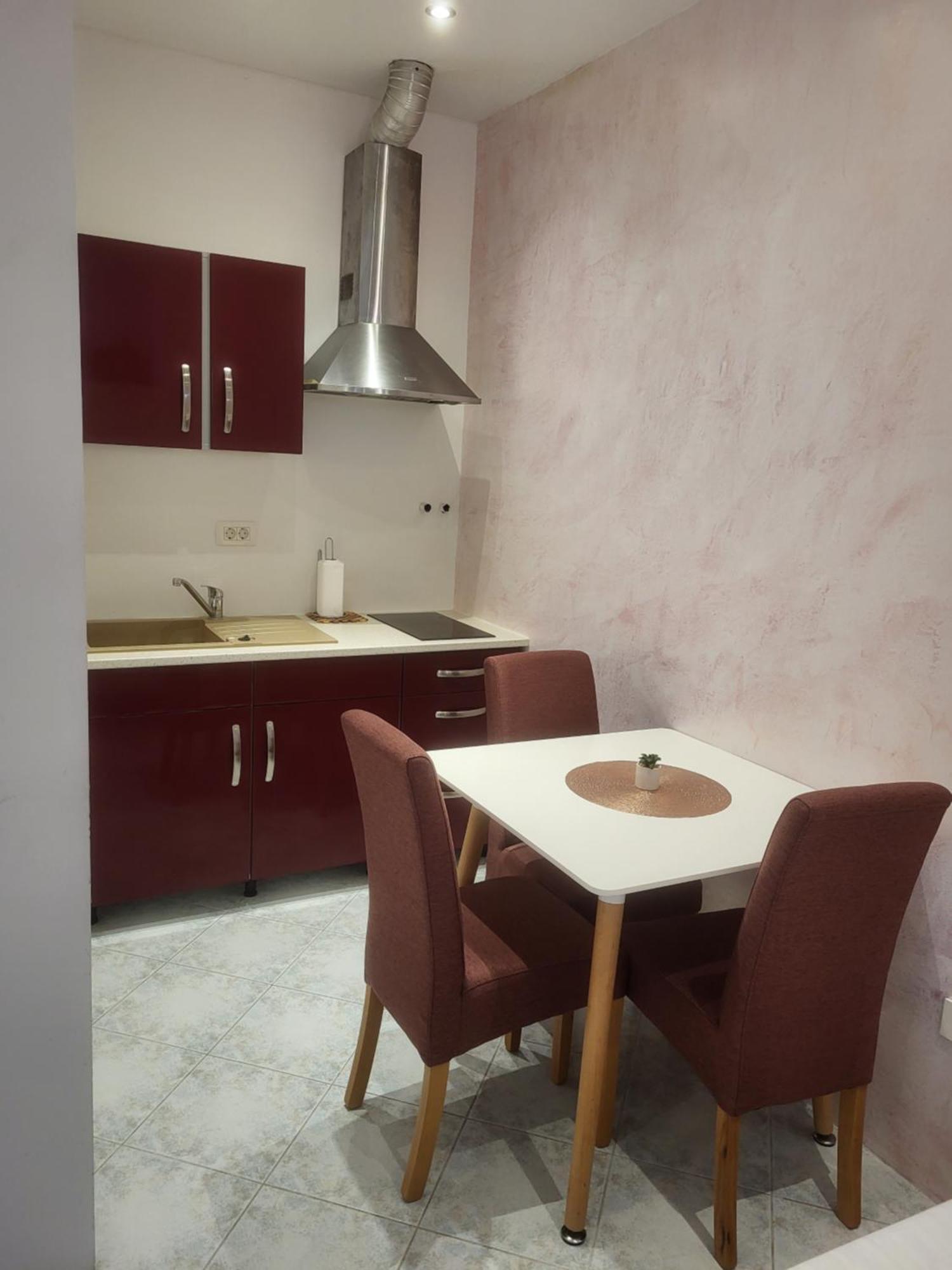 Apartmaji Tim Izola Eksteriør bilde